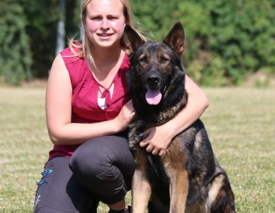 Nicole mit Buddy